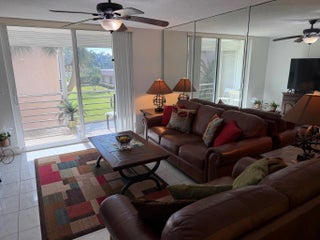 Photo of Listing #F10544137