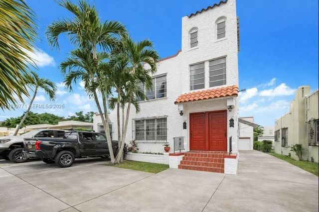 1736 Sw 9th Street, Miami