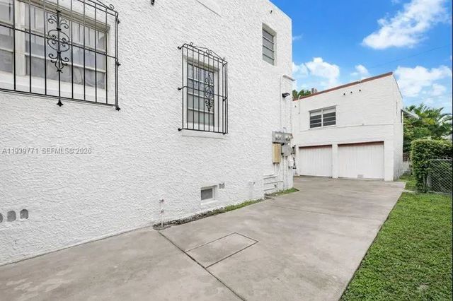 2 of 15 - 1736 Sw 9th Street, Miami, FL