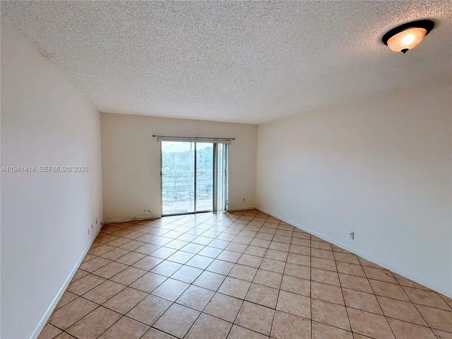 4364 Nw 9th Avenue #16-3f, Deerfield Beach