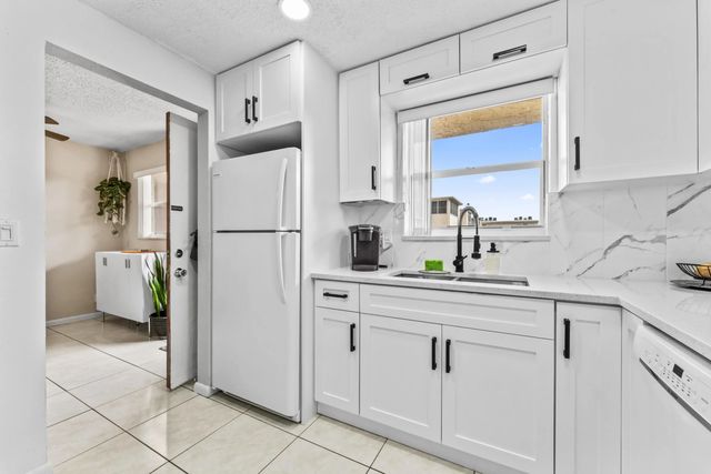 2 of 35 - 225 Bonnie Boulevard #302, Palm Springs, FL