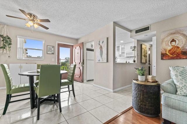 4 of 35 - 225 Bonnie Boulevard #302, Palm Springs, FL