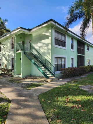 Photo of Listing #F10544302