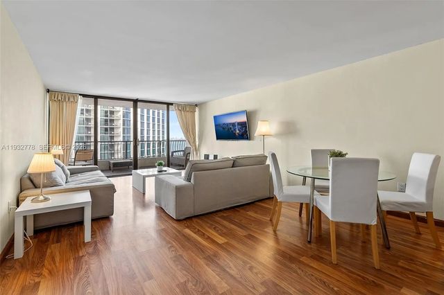 555 Ne 15th Street #14g, Miami