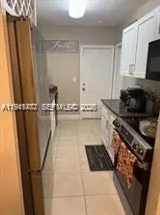 4 of 8 - 4620 Sw 31st Drive, West Park, FL