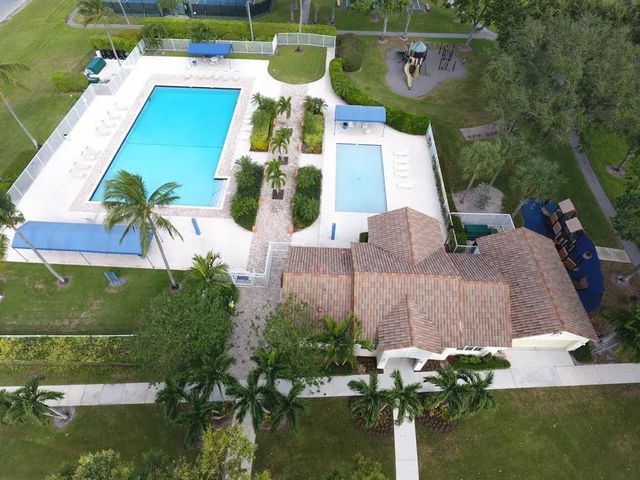4 of 21 - 6602 Geneva Street, Lake Worth, FL