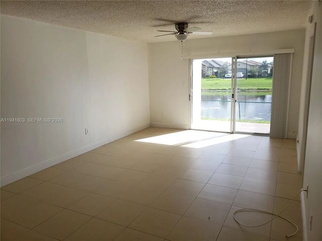 2 of 15 - 461 Sw 113th Way #461, Pembroke Pines, FL