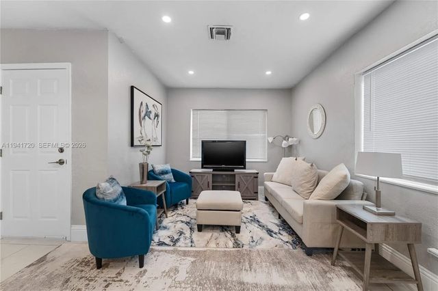 4 of 24 - 2227 Cody Street, Hollywood, FL