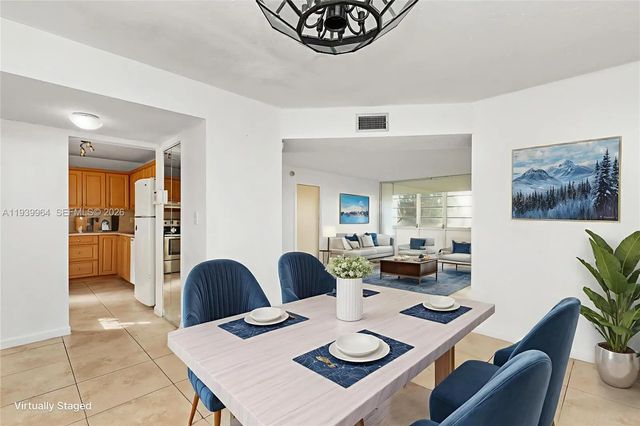 3 of 36 - 3990 Nw 42nd Avenue #106, Lauderdale Lakes, FL