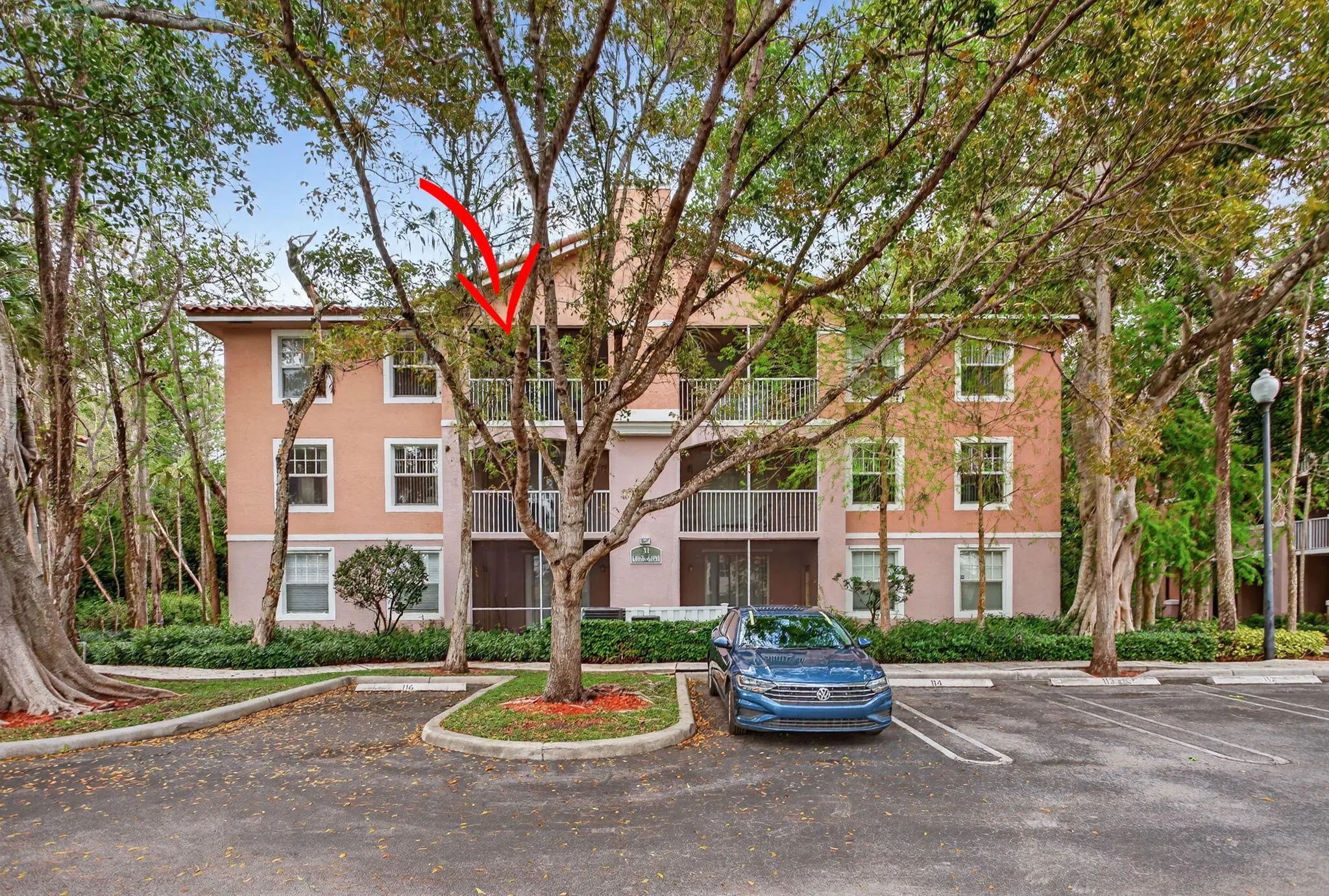 6890 W Sample Road #6890, Coral Springs