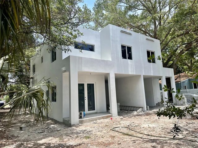4 of 10 - 55-53 Ne 60th Street, Miami, FL