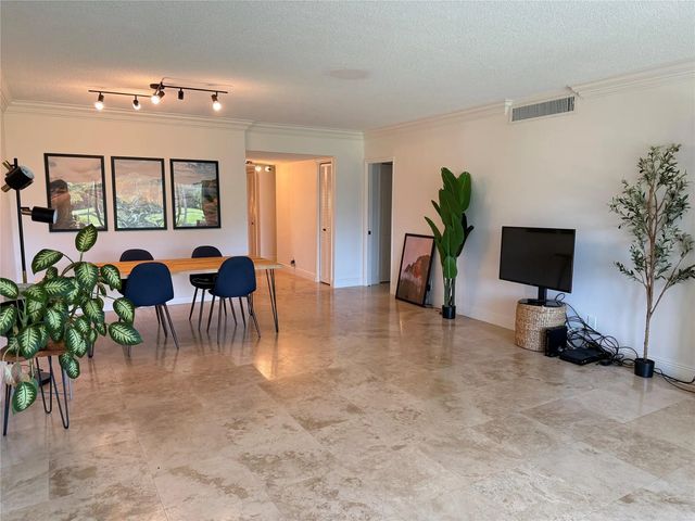3 of 29 - 3000 N Palm Aire Drive #107, Pompano Beach, FL