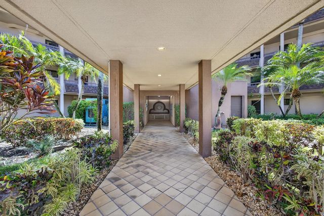 5 of 60 - 4770 Fountains Drive #104, Lake Worth, FL