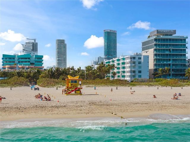 301 Ocean Drive #302, Miami Beach