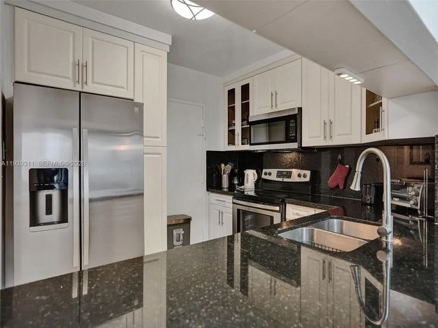 4 of 59 - 3725 S Ocean Drive #520, Hollywood, FL