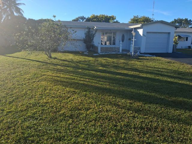 4221 Nw 51st Avenue Ne, Lauderdale Lakes