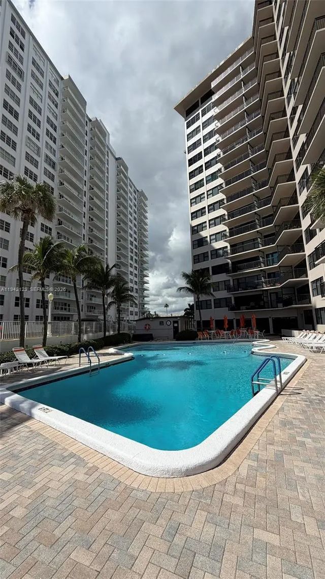3800 Galt Ocean Drive #1414, Fort Lauderdale