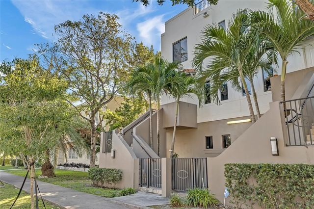 3 of 31 - 1405 Galiano Street #4, Coral Gables, FL