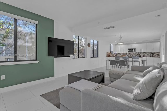 5 of 31 - 1405 Galiano Street #4, Coral Gables, FL