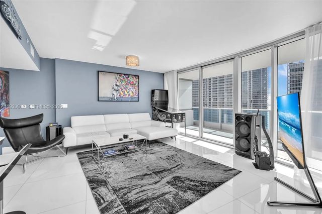 3 of 31 - 200 Biscayne Boulevard Way #4202, Miami, FL