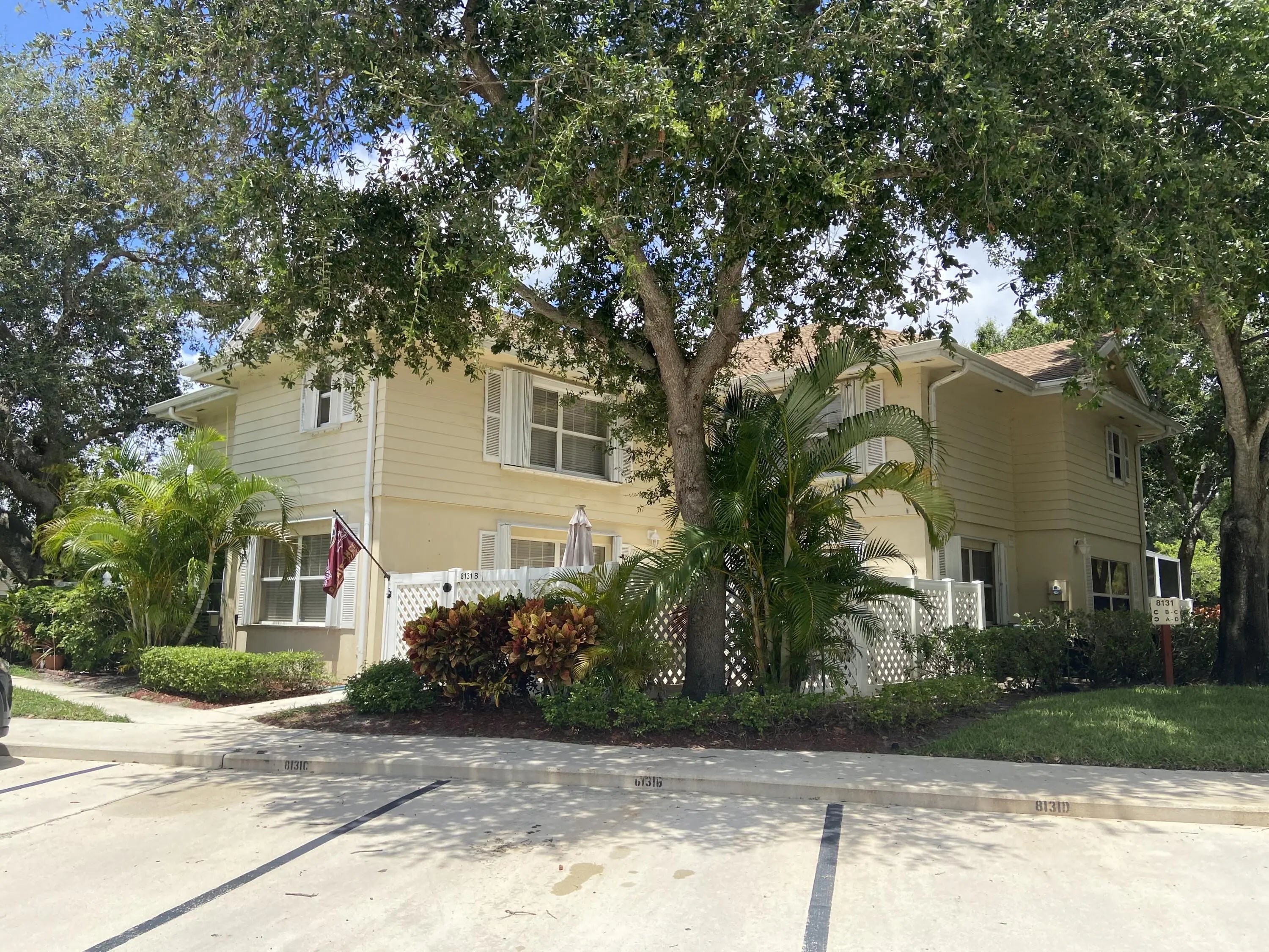 Residential Real Estate for Sale located in the neighborhood of WELLESLEY AT LAKE CLARKE SHORES, in the city of Lake Clarke Shores, FL