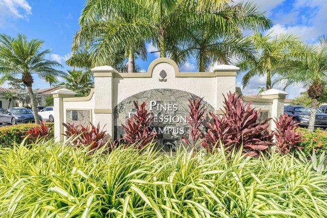 18044 Nw 6th Street #101, Pembroke Pines