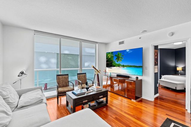 347 N New River Drive #606, Fort Lauderdale