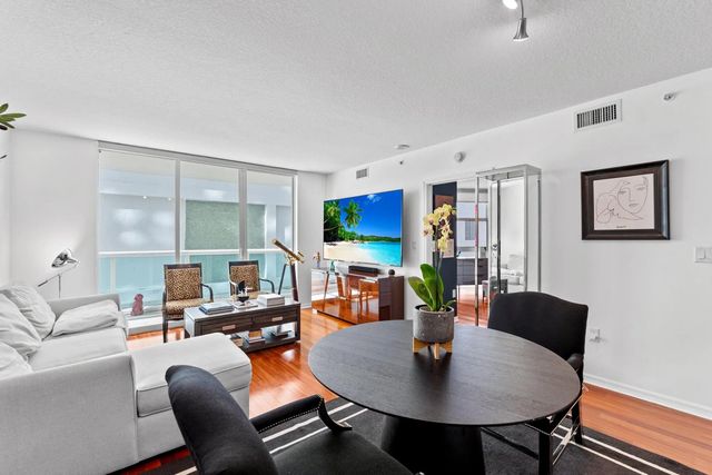4 of 36 - 347 N New River Drive #606, Fort Lauderdale, FL