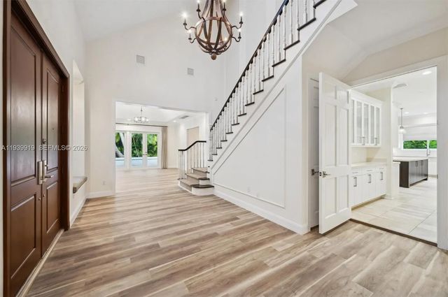 5 of 32 - 10001 Sw 60th Court, Pinecrest, FL