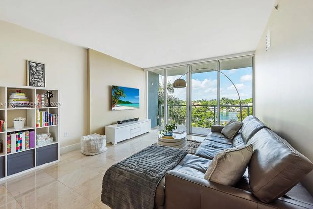 3 of 20 - 6305 Indian Creek Drive #4d, Miami Beach, FL