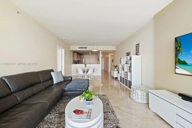4 of 20 - 6305 Indian Creek Drive #4d, Miami Beach, FL