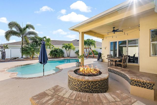 2 of 50 - 10352 Sw Westlawn Boulevard, Port St. Lucie, FL