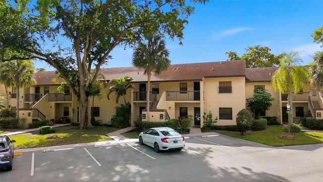 3053 Carambola Circle N #unit 3053, Coconut Creek
