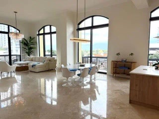 Photo of Listing #F10544575