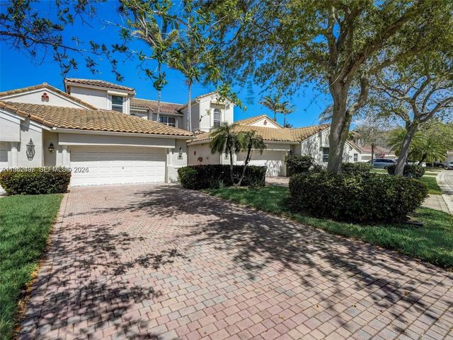 3 of 52 - 963 S Harbor View S, Hollywood, FL