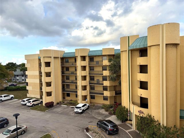6575 W Oakland Park Boulevard #202, Lauderhill