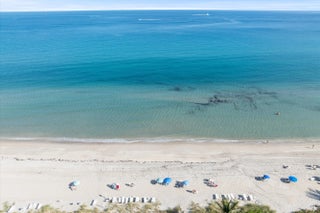 Photo of Listing #R11152986