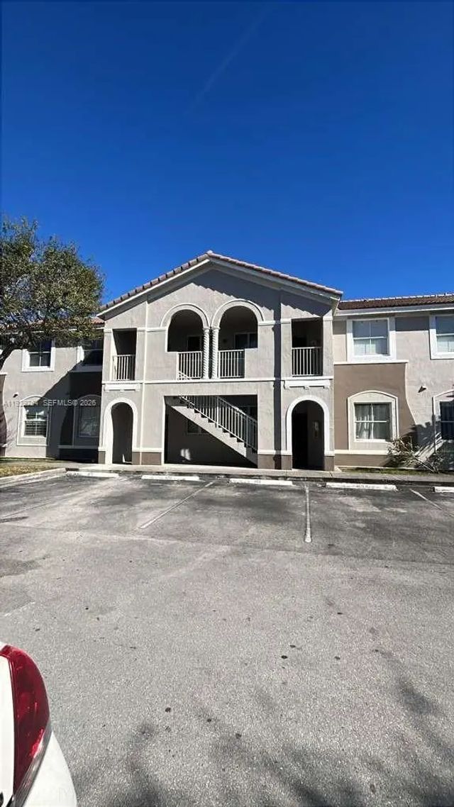 2 of 15 - 2811 Se 17th Avenue #210, Homestead, FL