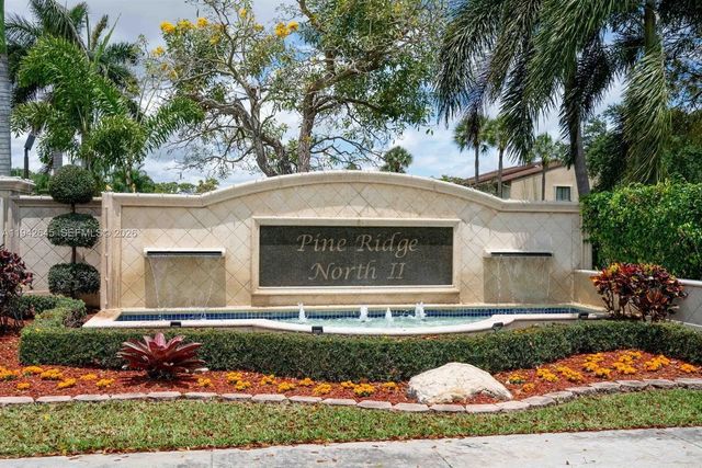 623 Sea Pine Way #c1, Greenacres