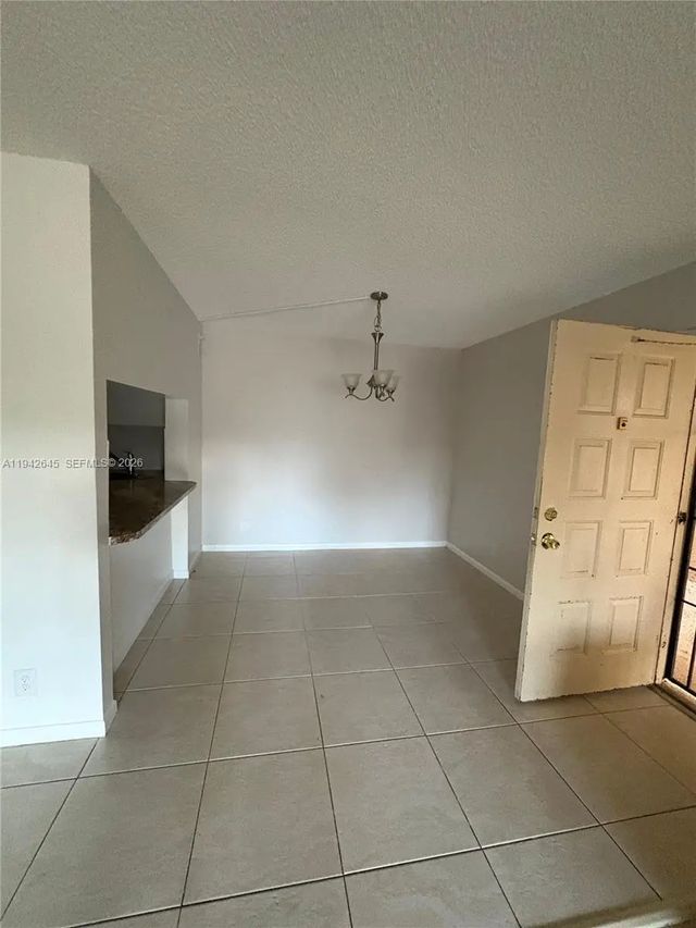 4 of 18 - 623 Sea Pine Way #c1, Greenacres, FL