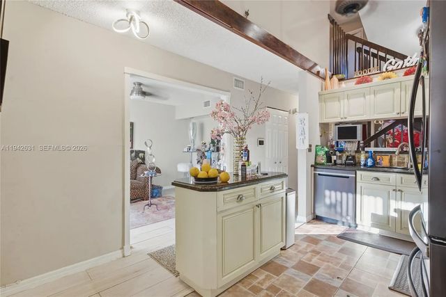 4 of 25 - 7790 Nw 79th Avenue #g6, Tamarac, FL
