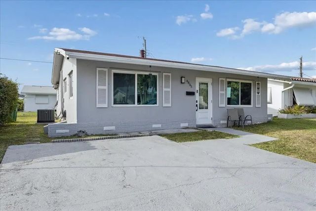 4 of 21 - 4805 Nw 25th Terrace, Fort Lauderdale, FL