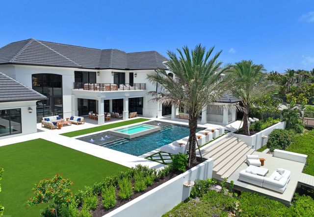 4 of 75 - 369 Eagle Drive, Jupiter, FL