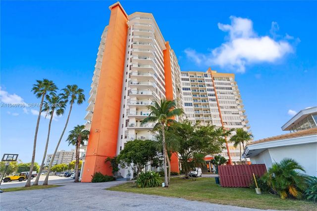 2 of 29 - 1351 Ne Miami Gardens Drive #301e, Miami, FL