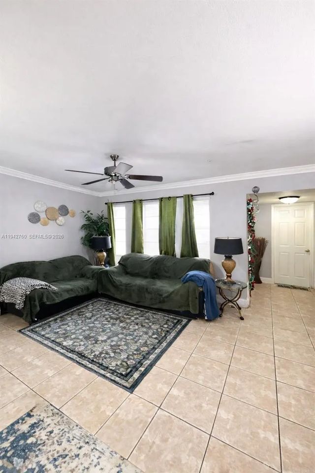 2 of 22 - 2450 Nw 85th Avenue, Sunrise, FL