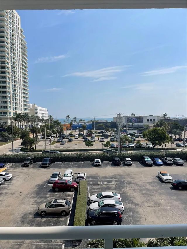 200 S Birch Road #512, Fort Lauderdale