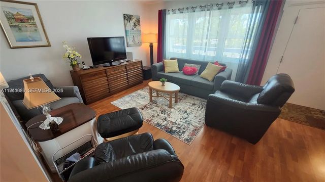 3 of 42 - 2112 Newport U #2112, Deerfield Beach, FL