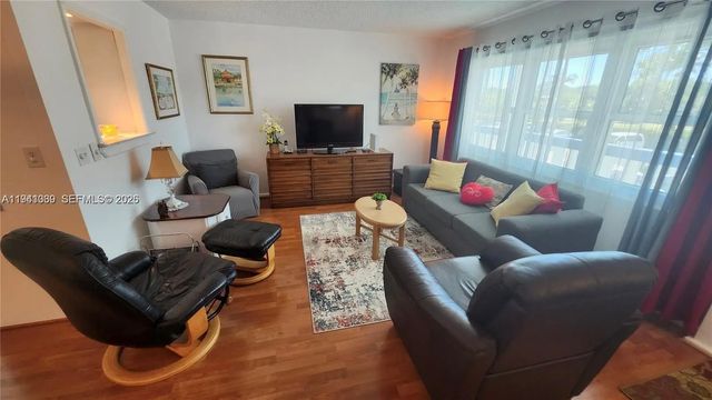 4 of 42 - 2112 Newport U #2112, Deerfield Beach, FL