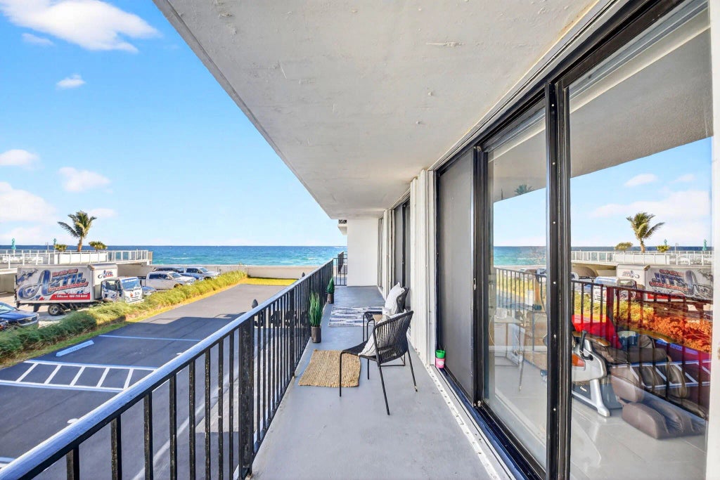 3456 S Ocean Boulevard #1040, Palm Beach