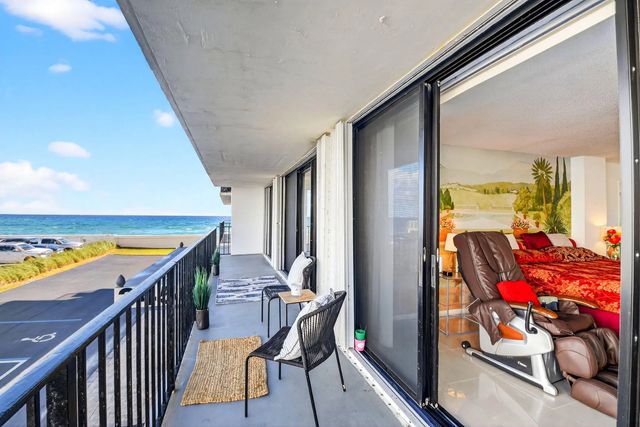 4 of 54 - 3456 S Ocean Boulevard #1040, Palm Beach, FL